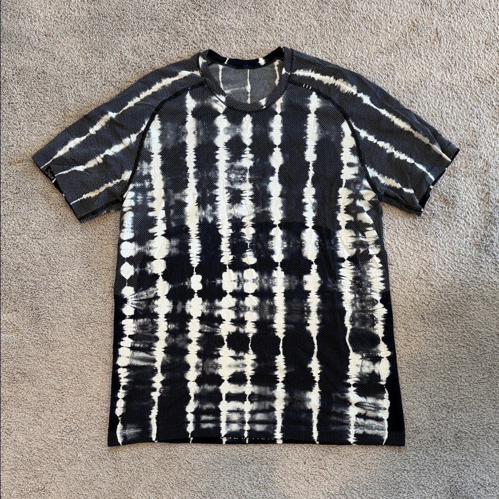 Men's Lululemon Metal Vent Tech 2.0 Black and White Tie-Dye